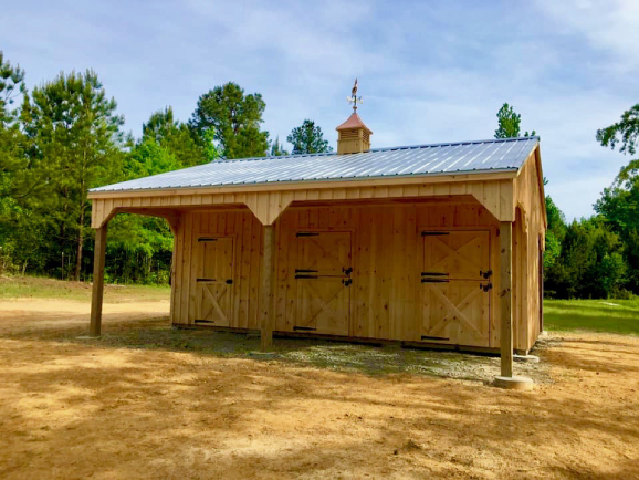 3 Stall Shed Row with Overhang.